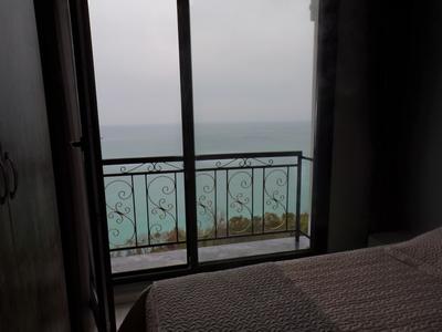 Beyaz Otel