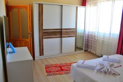 Ozgurcan Apart