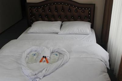 Ikon Otel
