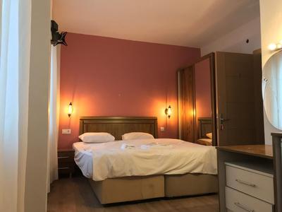 Milena Suites