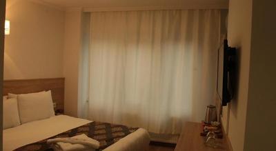Bufes Hotel