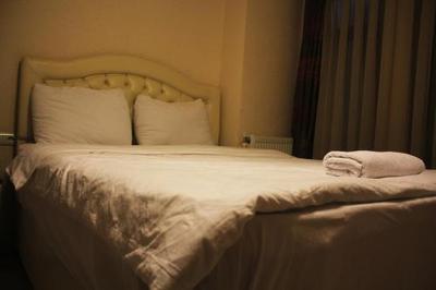 Roozendaal Otel