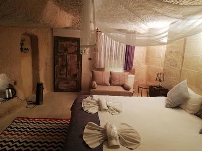 Cronos Cappadocia Cave Hotel