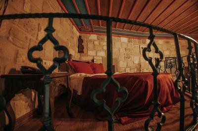 Vintage Cave House
