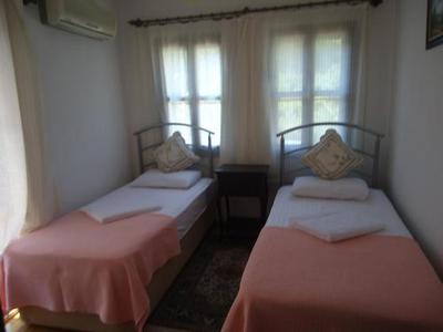 Villa Seos