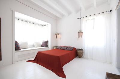 Hotel B House