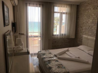 Ciflikkoy Golden Butik Otel