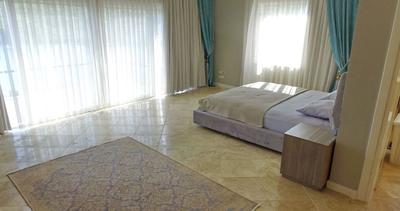 Villa Leo