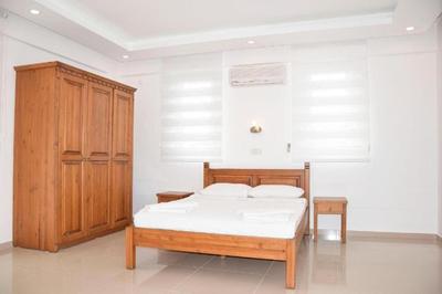 Villa Paradise Found