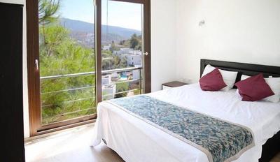 Villa Sandra Torba 5 Bedrooms