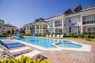 Sea Heaven Legend Apartments