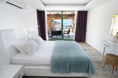 Greenbeach Hotel