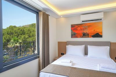 Ada Boutique Hotel