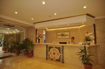 Club Dorado Hotel