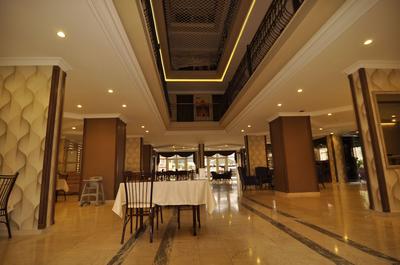 Club Dorado Hotel