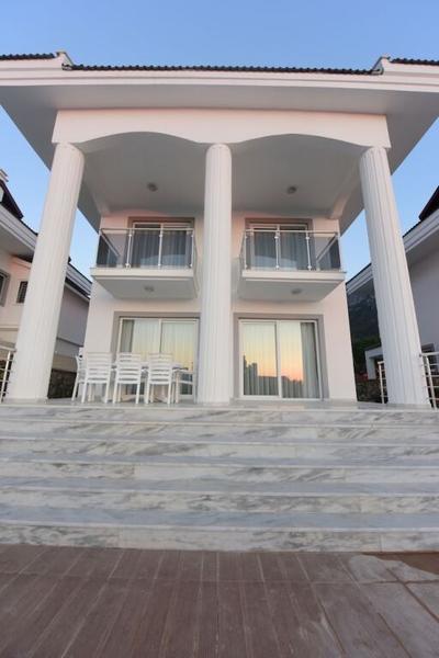 Orka Diamond Hills Villas