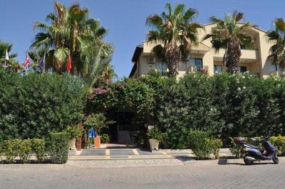 Hibiscus Apart & Garden