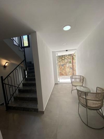 Duru Stone House