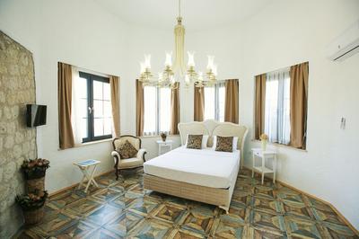 Alaçati Albatross Hotel