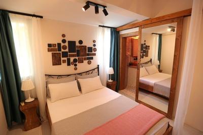 Sakiz Kizi Butik Otel