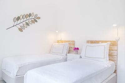 Yaso's Suites