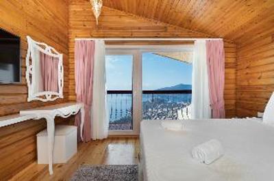 Villa Akasya by Lucida Villas