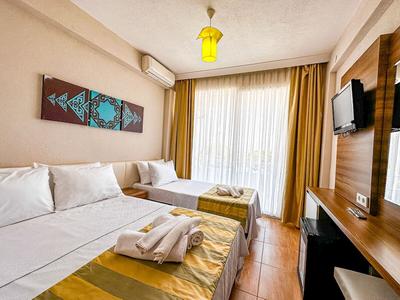 Grand Avsa Otel