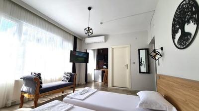 Social House