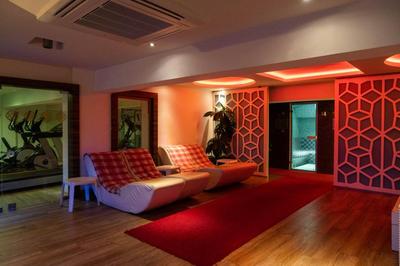 Emre Hotel