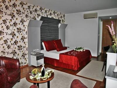 Cetinel Tesisleri Green Club