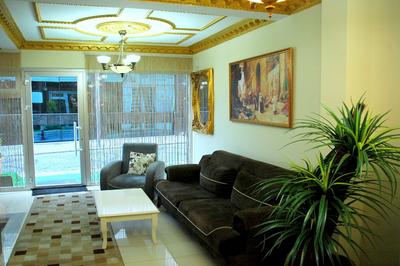 Tolga Hotel