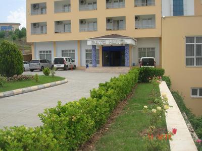 Bato Termal Hotel