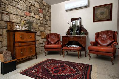 Sultan Konak