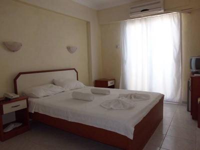 Hotel Ksantos
