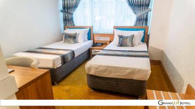 Zin Hotel