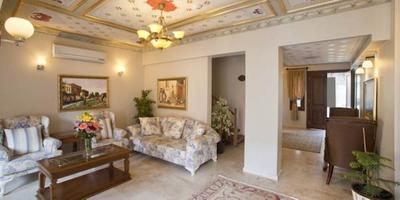 Castle Boutique Hotel