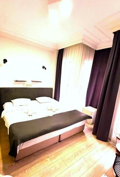 Altun Life Hotel
