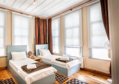 Educa Suites
