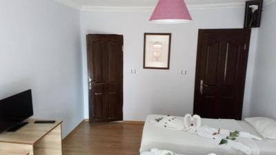 Evita Apart Hotel
