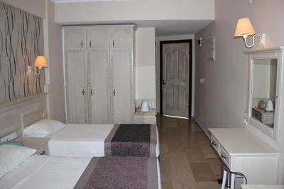 Pardis Boutique Hotel