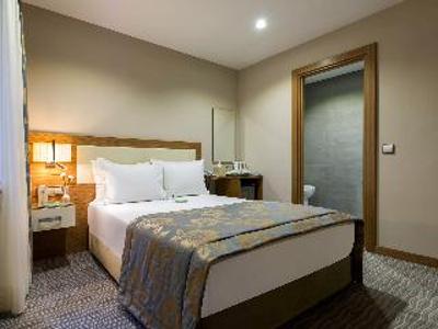 Yasmak Comfort Hotel