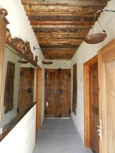 Eagle Cave Inn