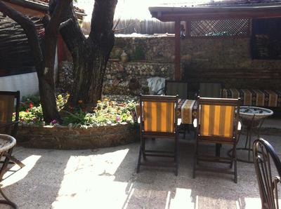 Garden Hotel