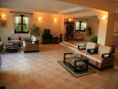 Hotel Asiyan