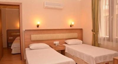 Ebruli Otel Cunda