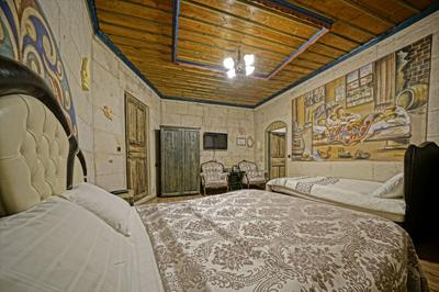Kayatas Cave Suites Hotel