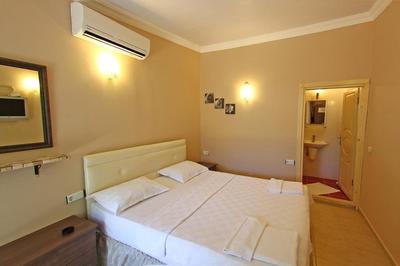 Kiyi Hotel