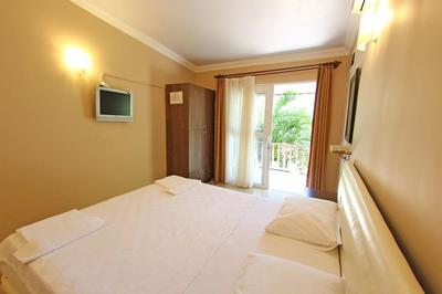 Kiyi Hotel