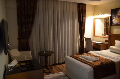 Saadet Grand Hotel