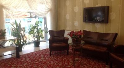 Yalta Hotel